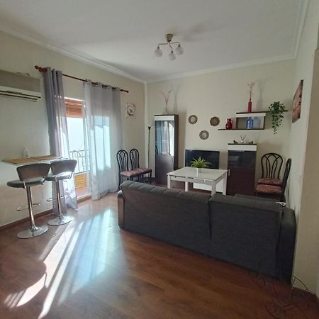 Precioso apartamento en el corazón de Triana Sevilla Exterior foto
