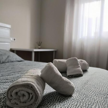 Precioso apartamento en el corazón de Triana Sevilla Exterior foto